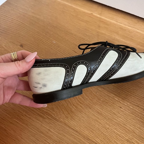 MANOLO BLAHNIK Vintage Black and White Oxford Dress Shoes - Picture 4 of 9
